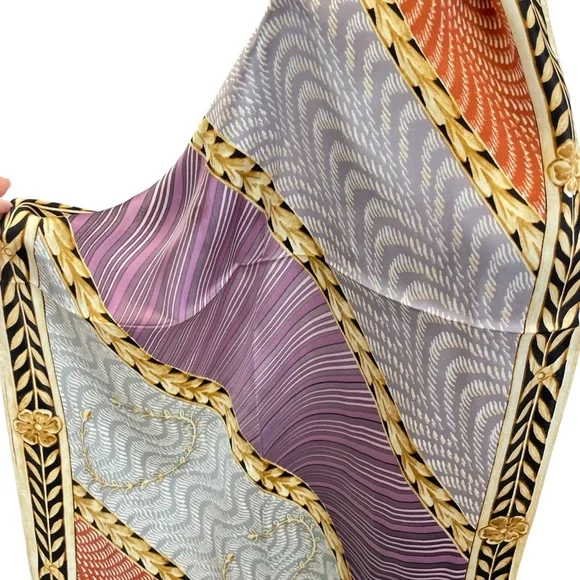 The Met Silk Scarf OS - Picture 3 of 13